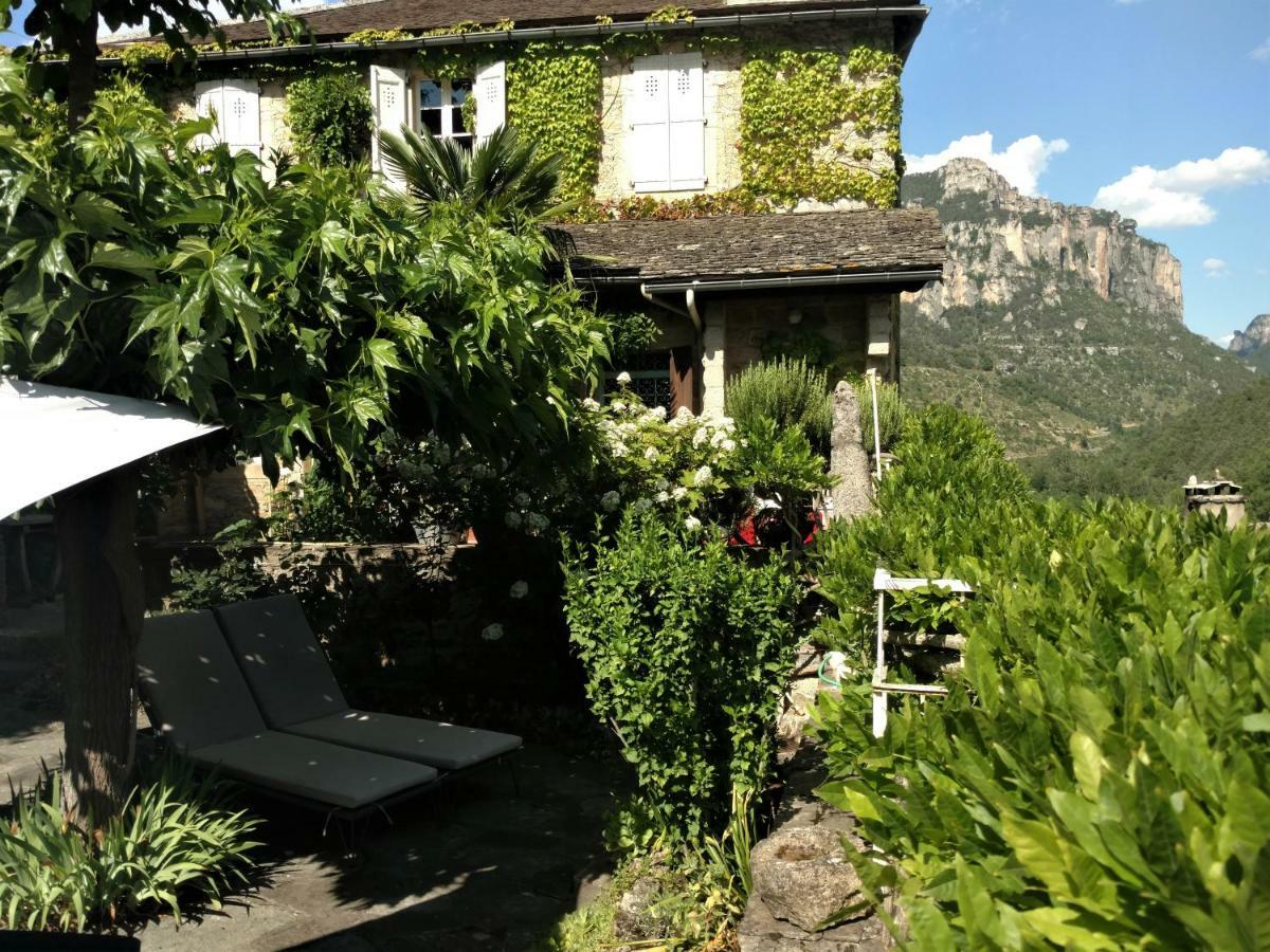 Ermitage De Peyreleau Acomodação com café da manhã Exterior foto